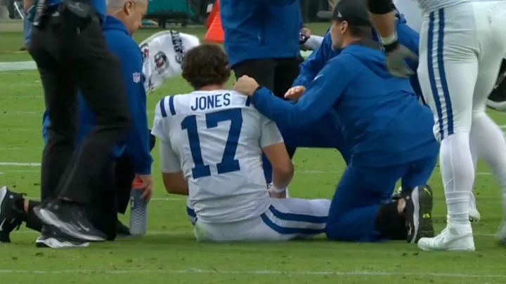 Daniel Jones Injury Update Shakes Giants’ Season Outlook